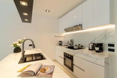 3-BR Condo Mountain & Pool view, Pool & Gym access - Kamala Hills G201 – Fotos 13